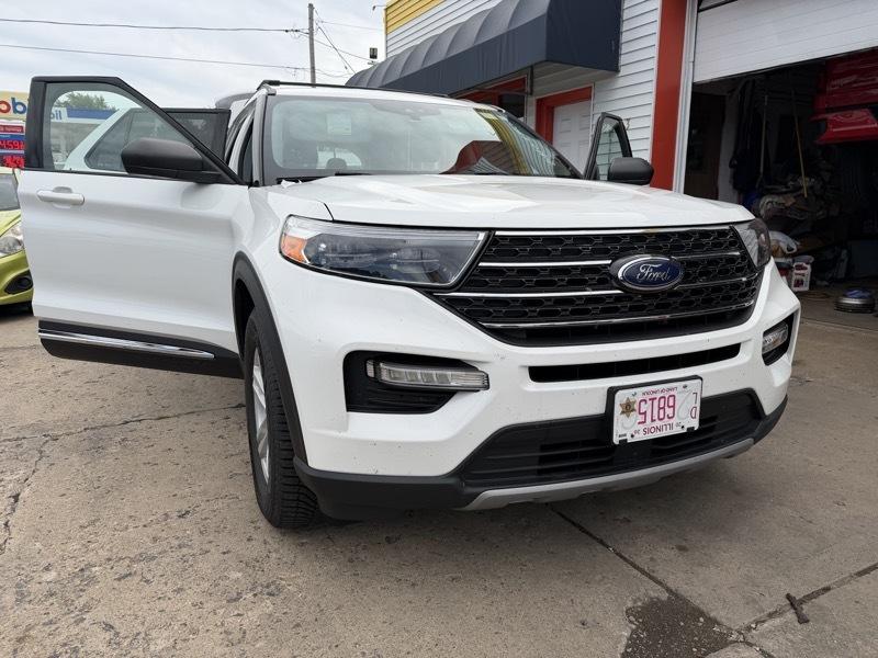 Ford Explorer XLT AWD 2020