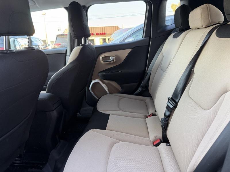 Jeep Renegade Latitude 4WD 2016