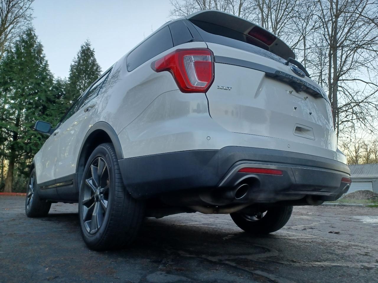 Ford Explorer XLT FWD 2017