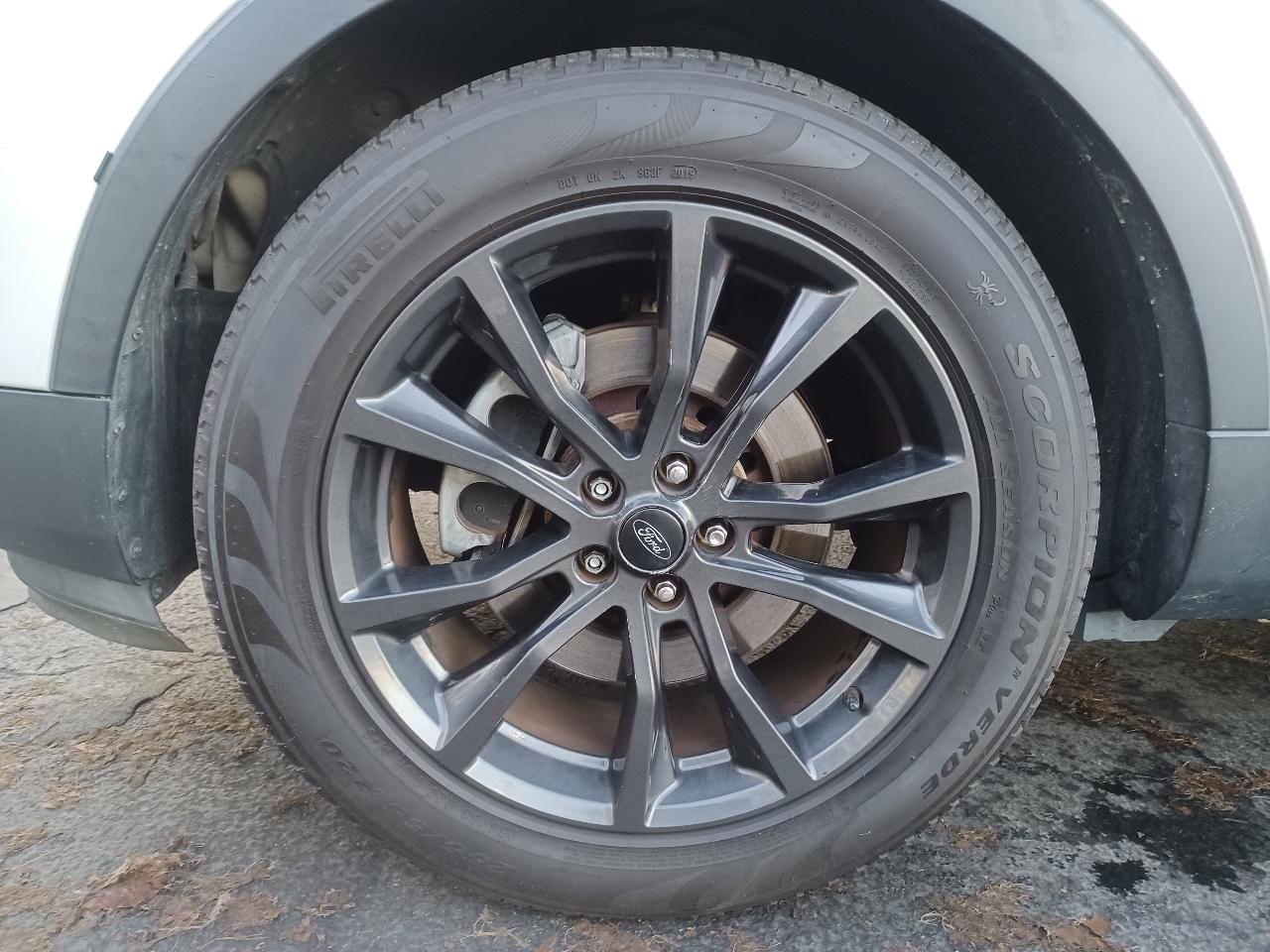 Ford Explorer XLT FWD 2017