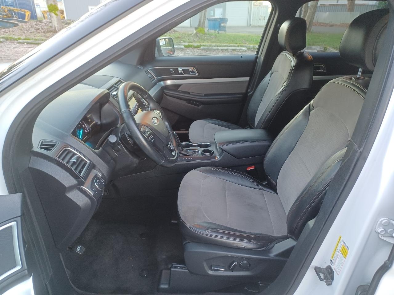 Ford Explorer XLT FWD 2017