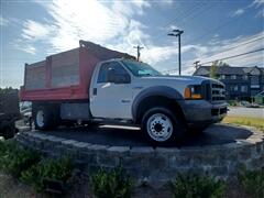 2005 Ford F-550 