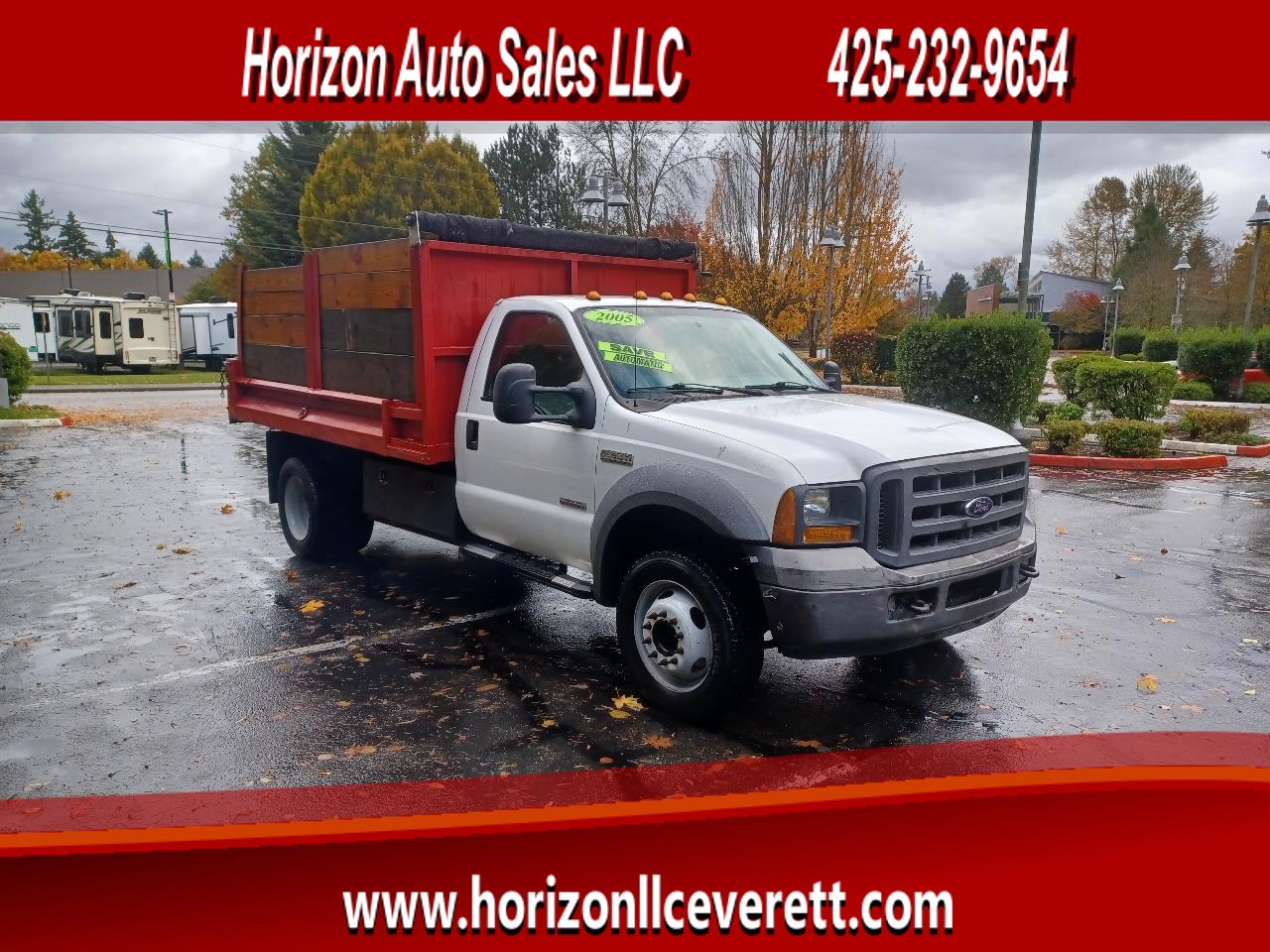 2005 Ford F-550 Regular Cab 2WD DRW