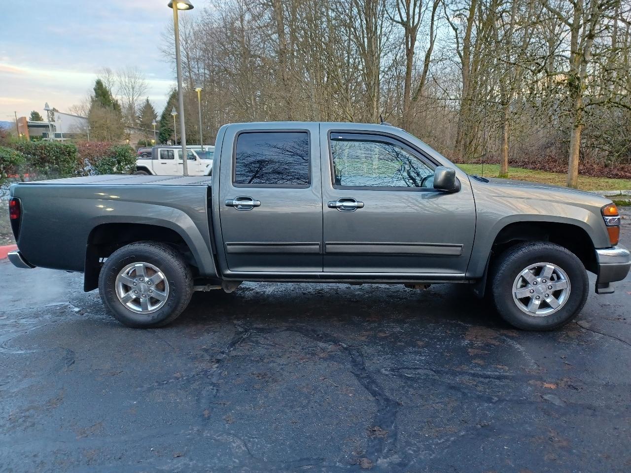 GMC Canyon SLE Crew Cab 4WD 2011