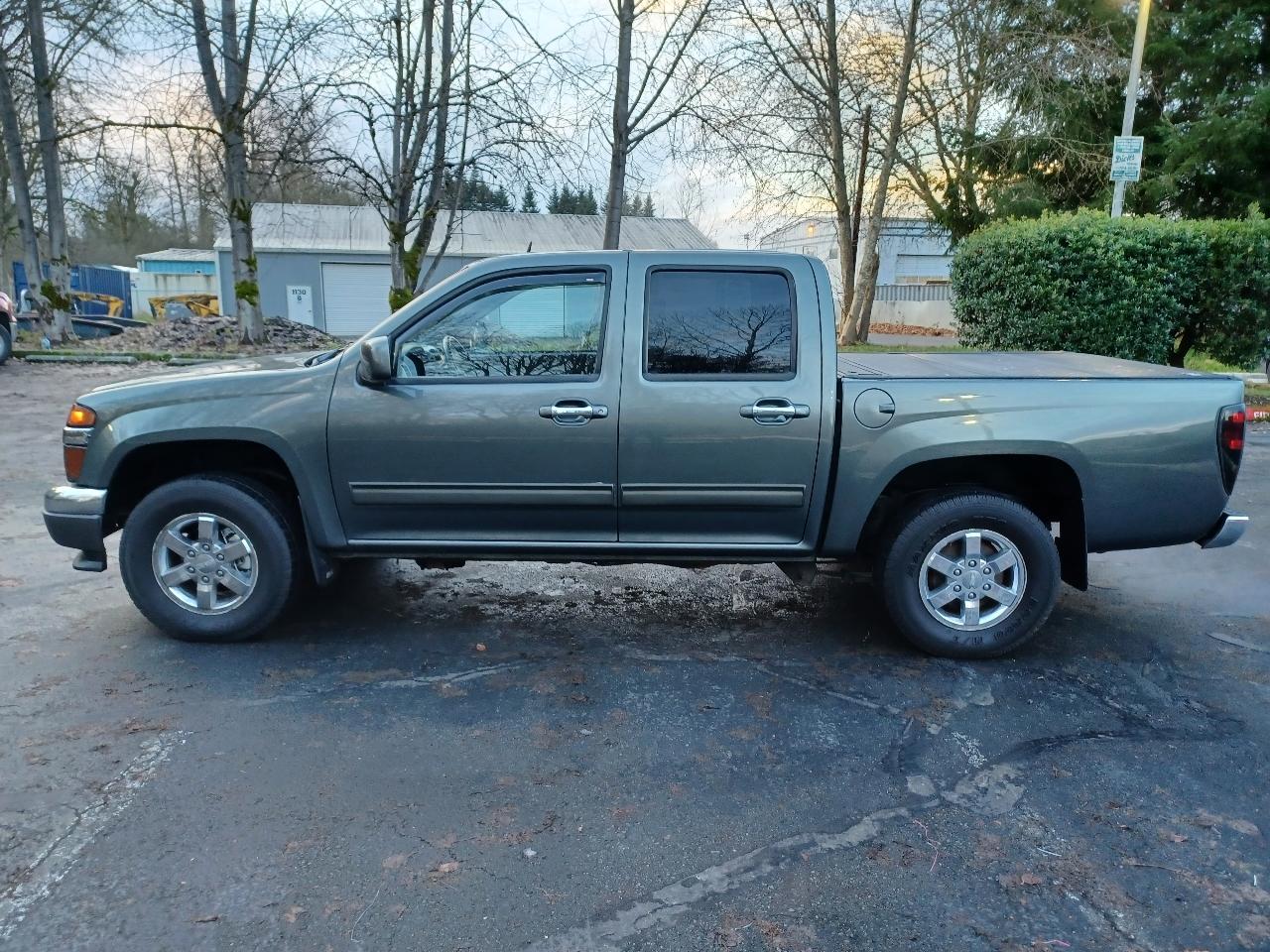 GMC Canyon SLE Crew Cab 4WD 2011