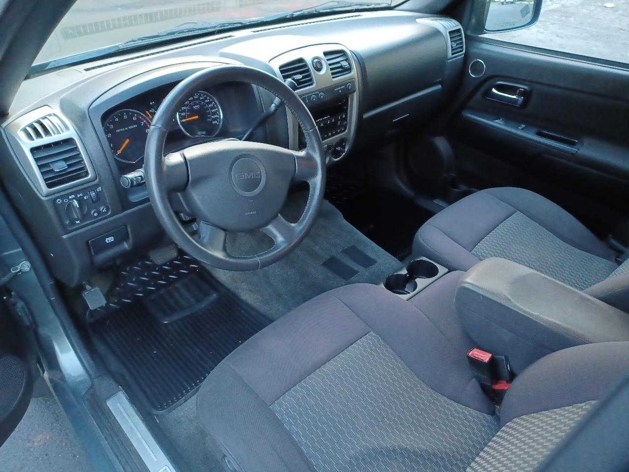 GMC Canyon SLE Crew Cab 4WD 2011