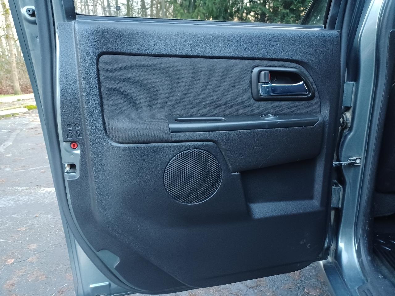 GMC Canyon SLE Crew Cab 4WD 2011