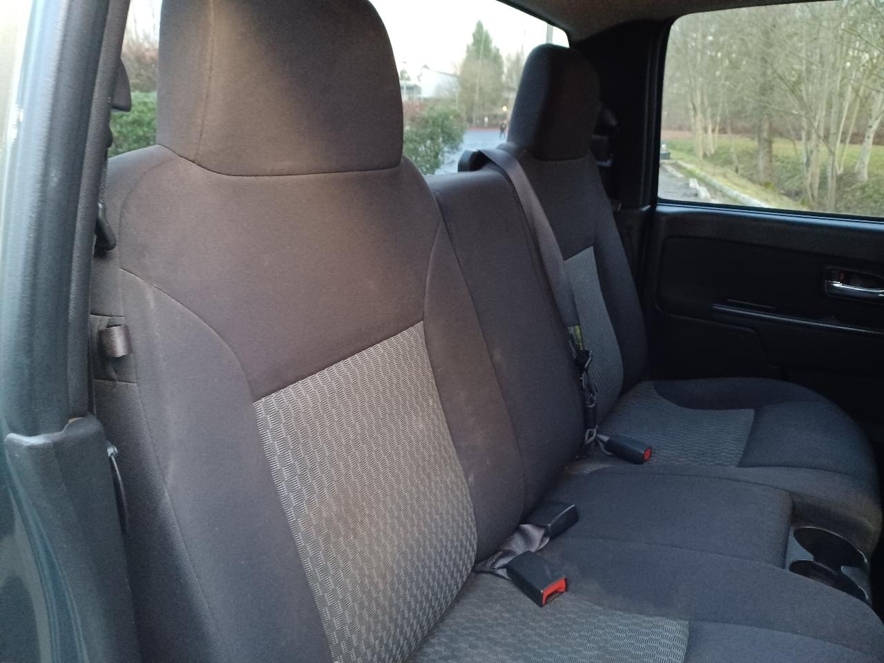 GMC Canyon SLE Crew Cab 4WD 2011