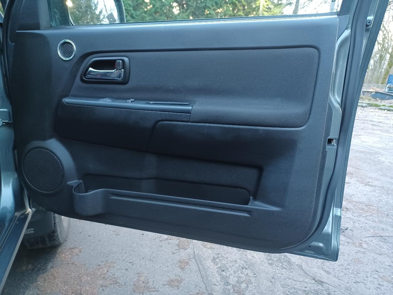 GMC Canyon SLE Crew Cab 4WD 2011