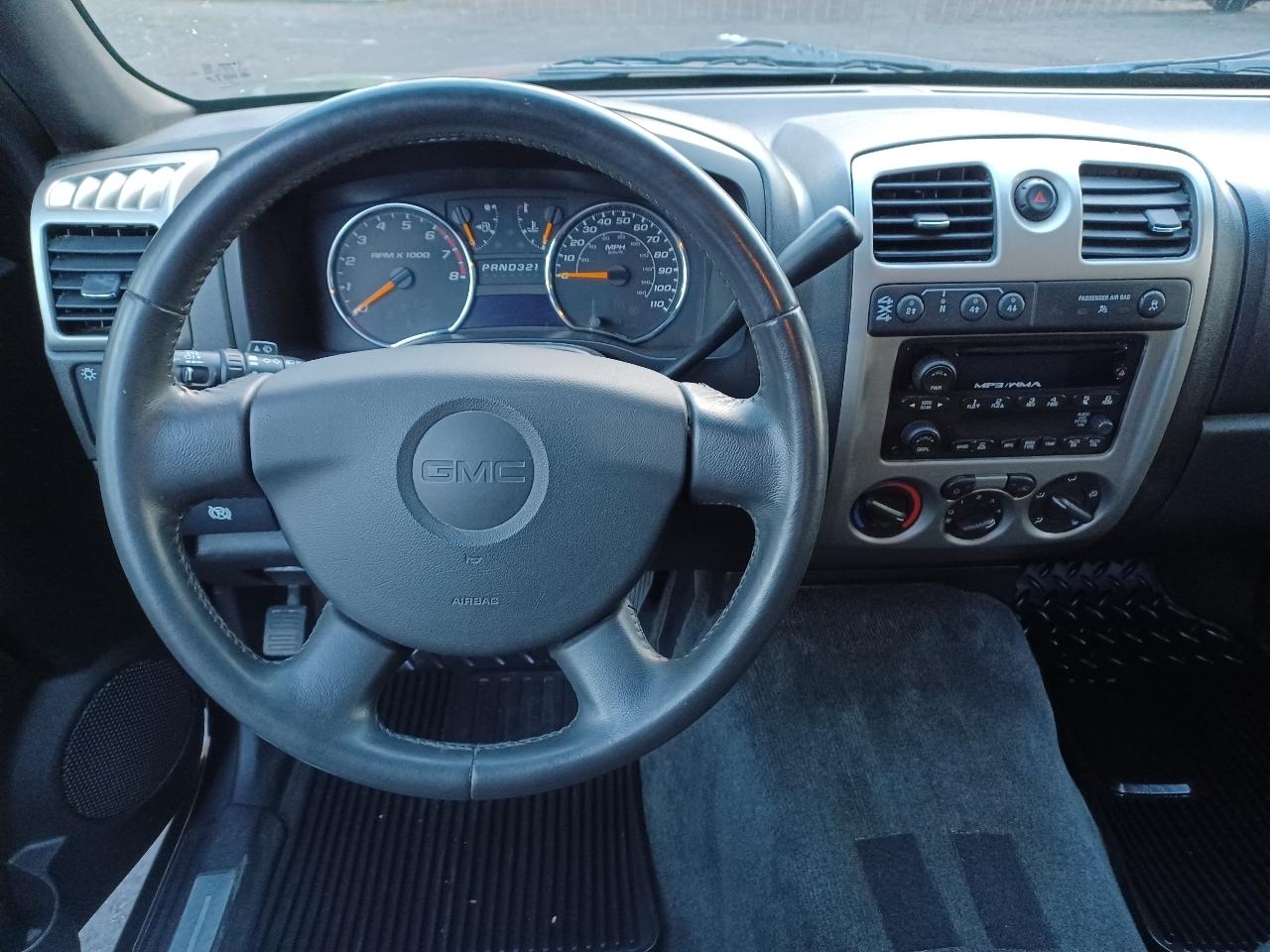 GMC Canyon SLE Crew Cab 4WD 2011