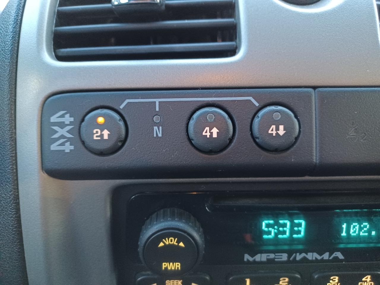 GMC Canyon SLE Crew Cab 4WD 2011