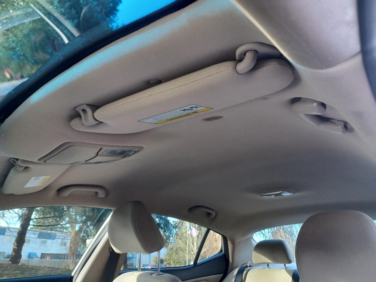 Kia Optima LX MT 2013