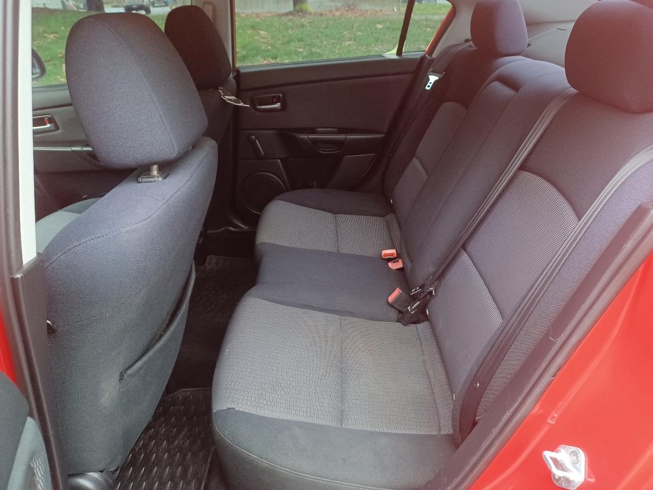 Mazda MAZDA3 i Sport 4-Door 2007