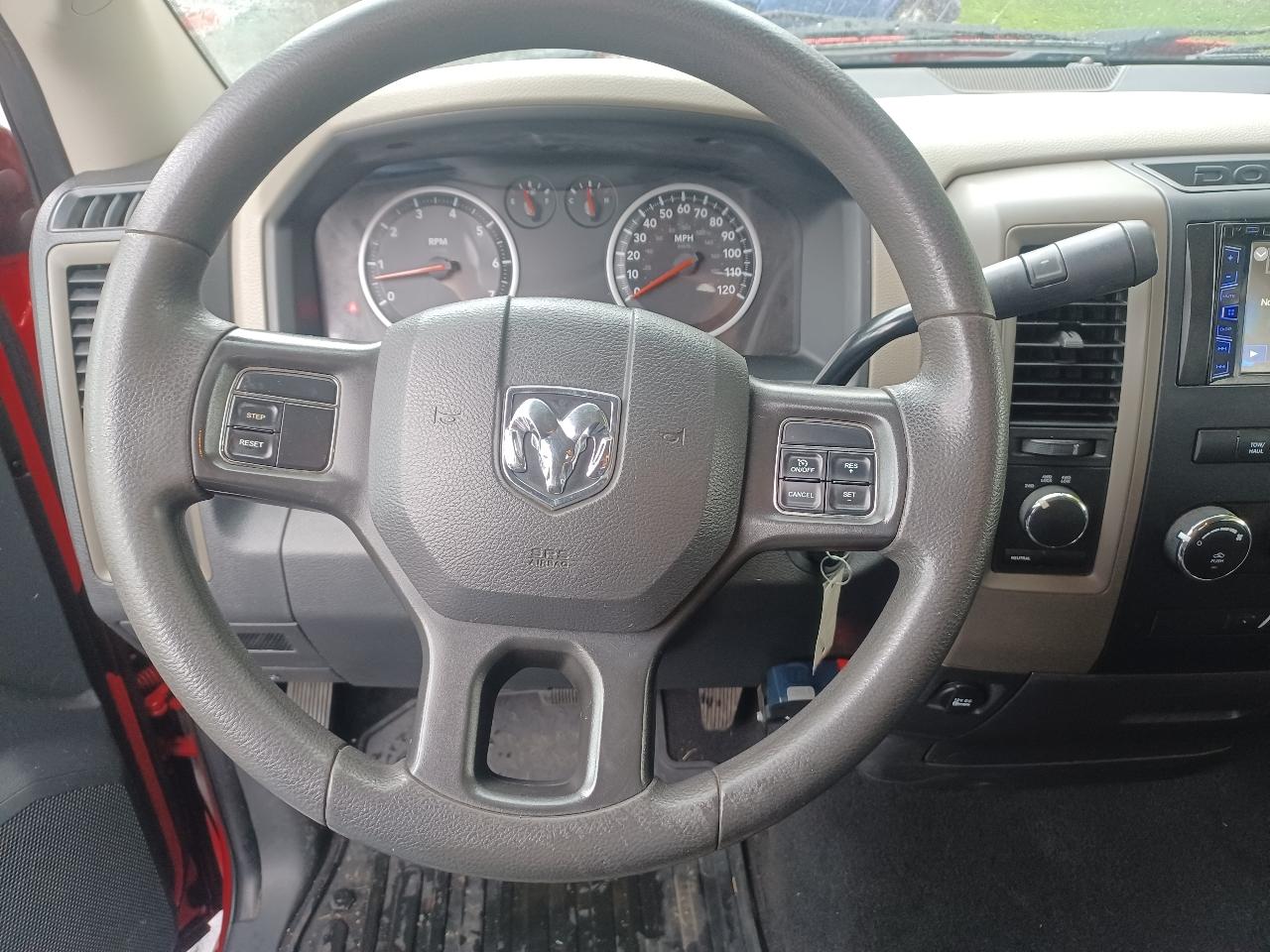 RAM 1500 ST Quad Cab 4WD 2012