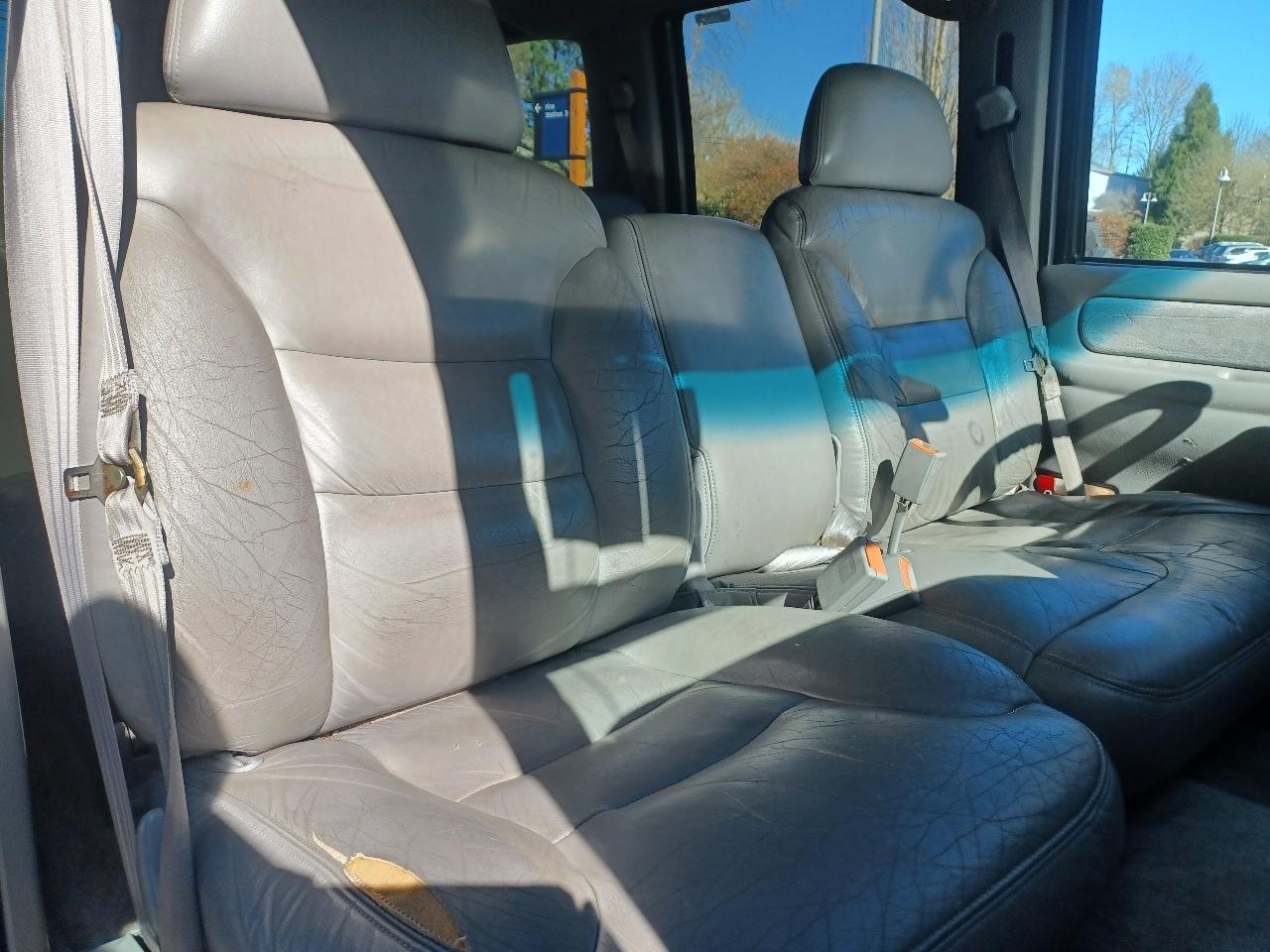 Chevrolet Tahoe 4-Door 4WD 1999