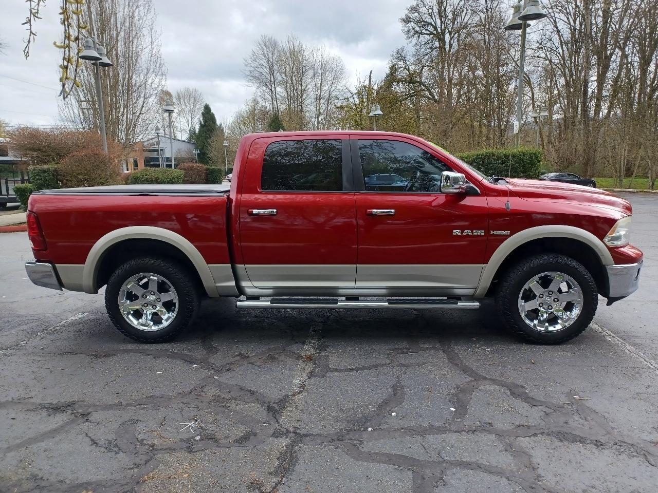 Dodge Ram 1500 SLT Crew Cab 4WD 2009