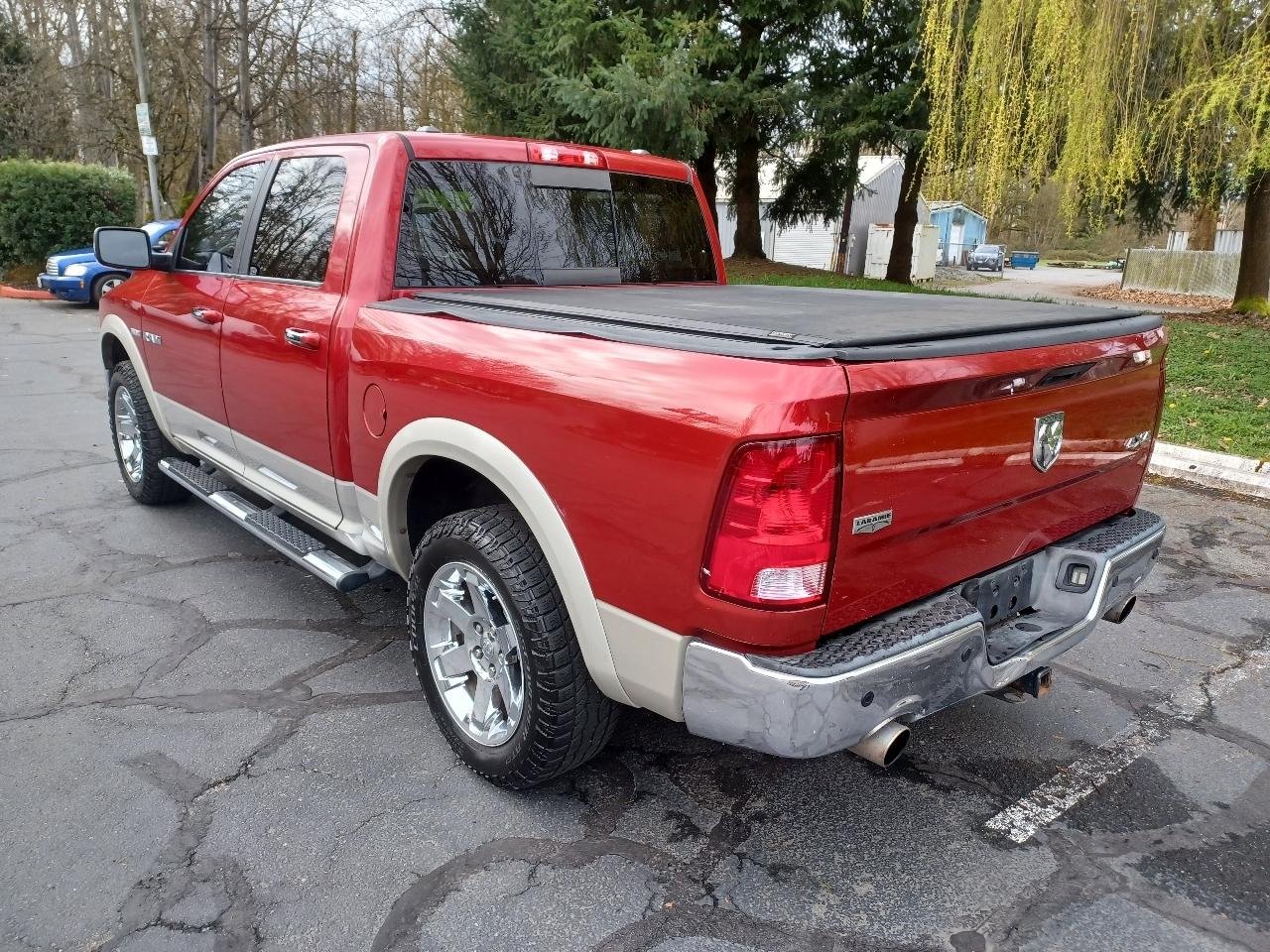 Dodge Ram 1500 SLT Crew Cab 4WD 2009