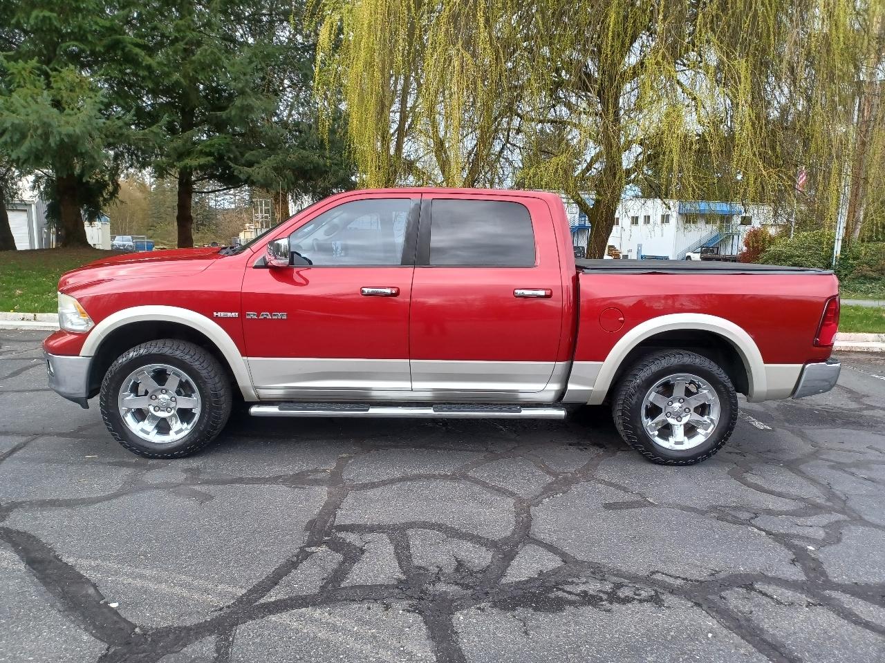 Dodge Ram 1500 SLT Crew Cab 4WD 2009