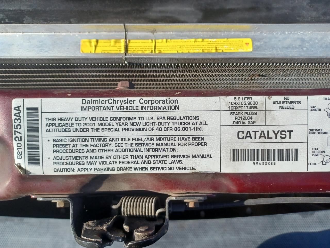 Dodge Ram 2500 Quad Cab Short Bed 2WD 2001