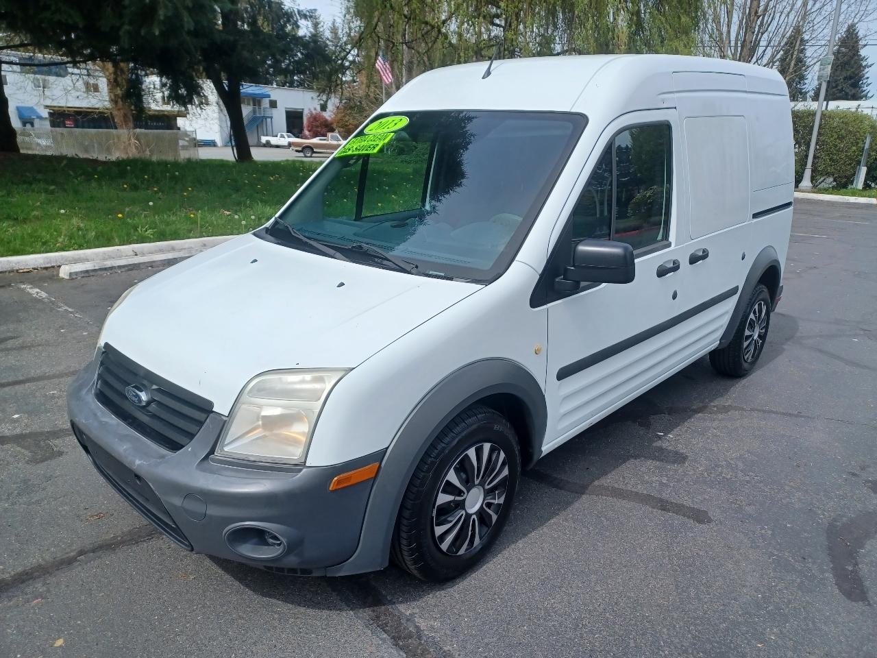 Ford Transit Connect XL with Rear Door Glass 2013