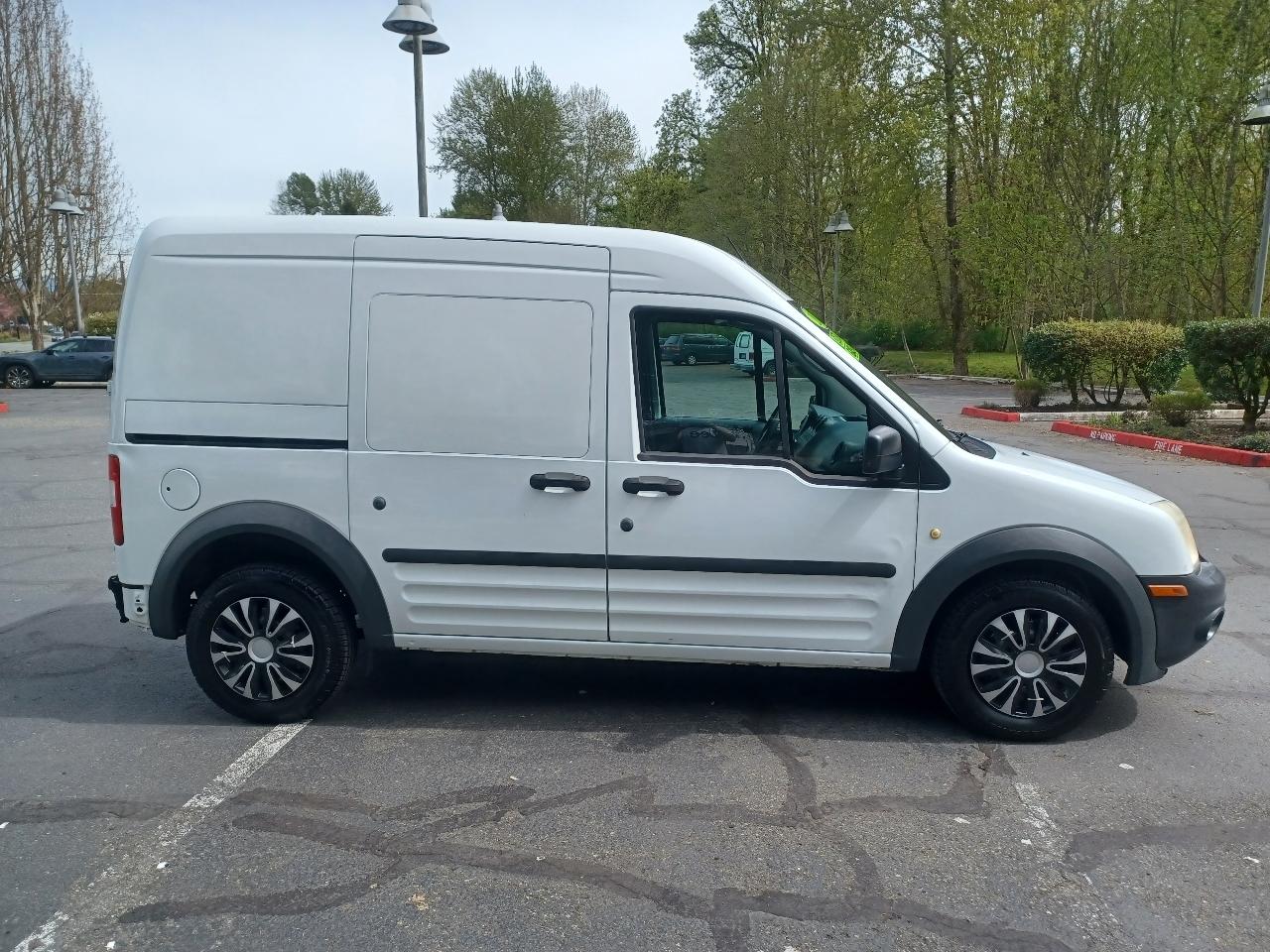 Ford Transit Connect XL with Rear Door Glass 2013
