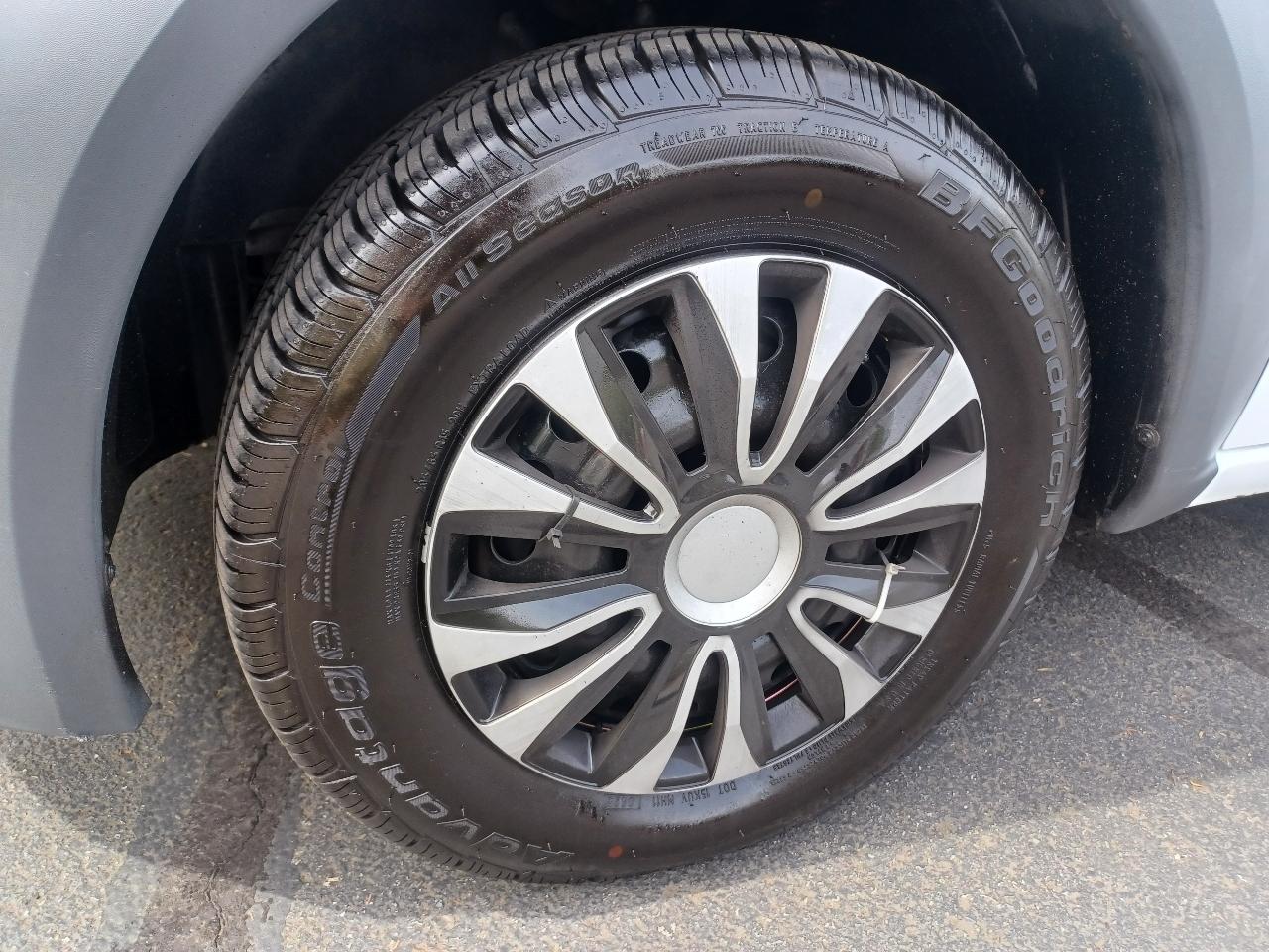 Ford Transit Connect XL with Rear Door Glass 2013