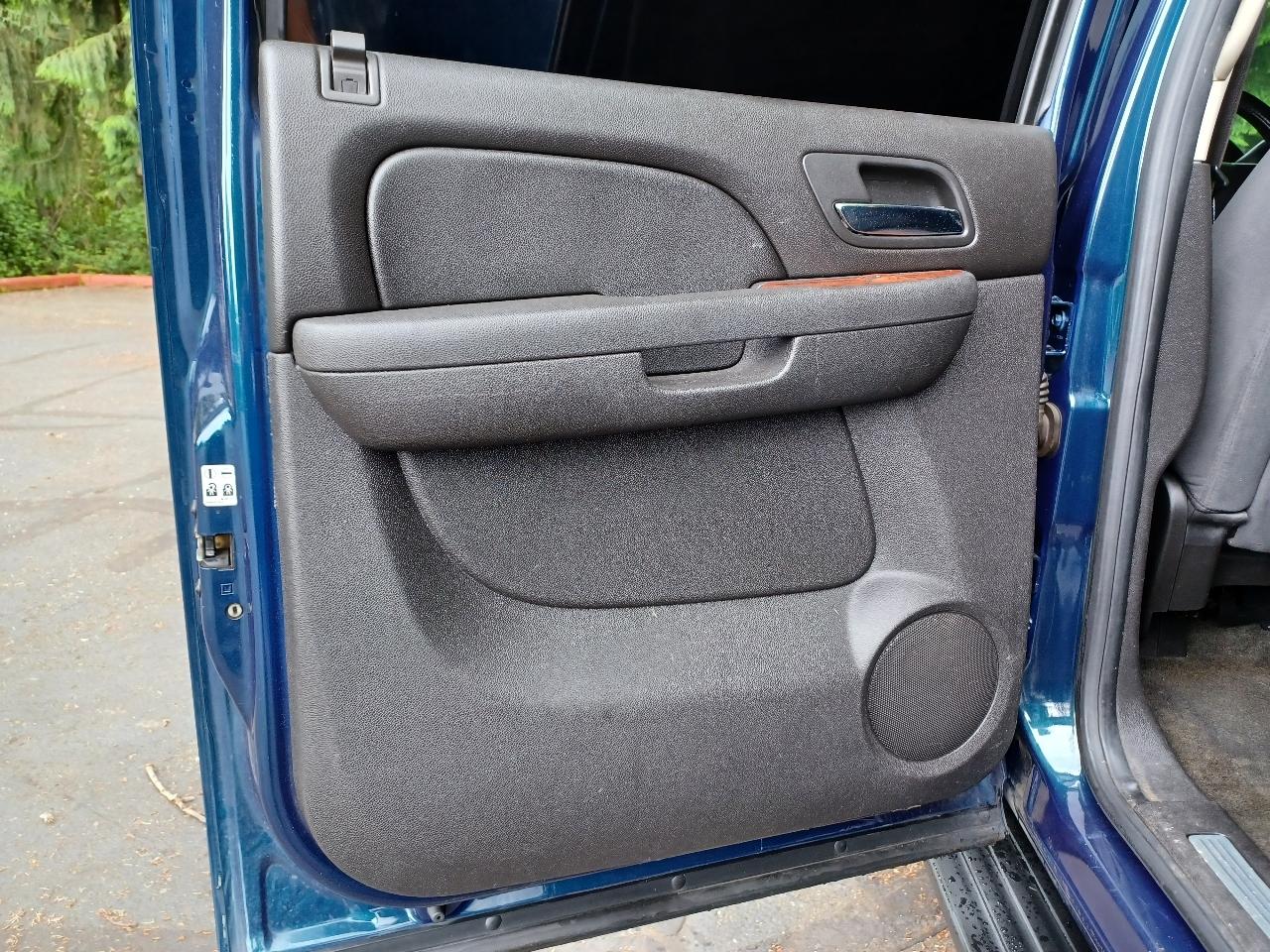 Chevrolet Suburban LT2 1500 4WD 2007