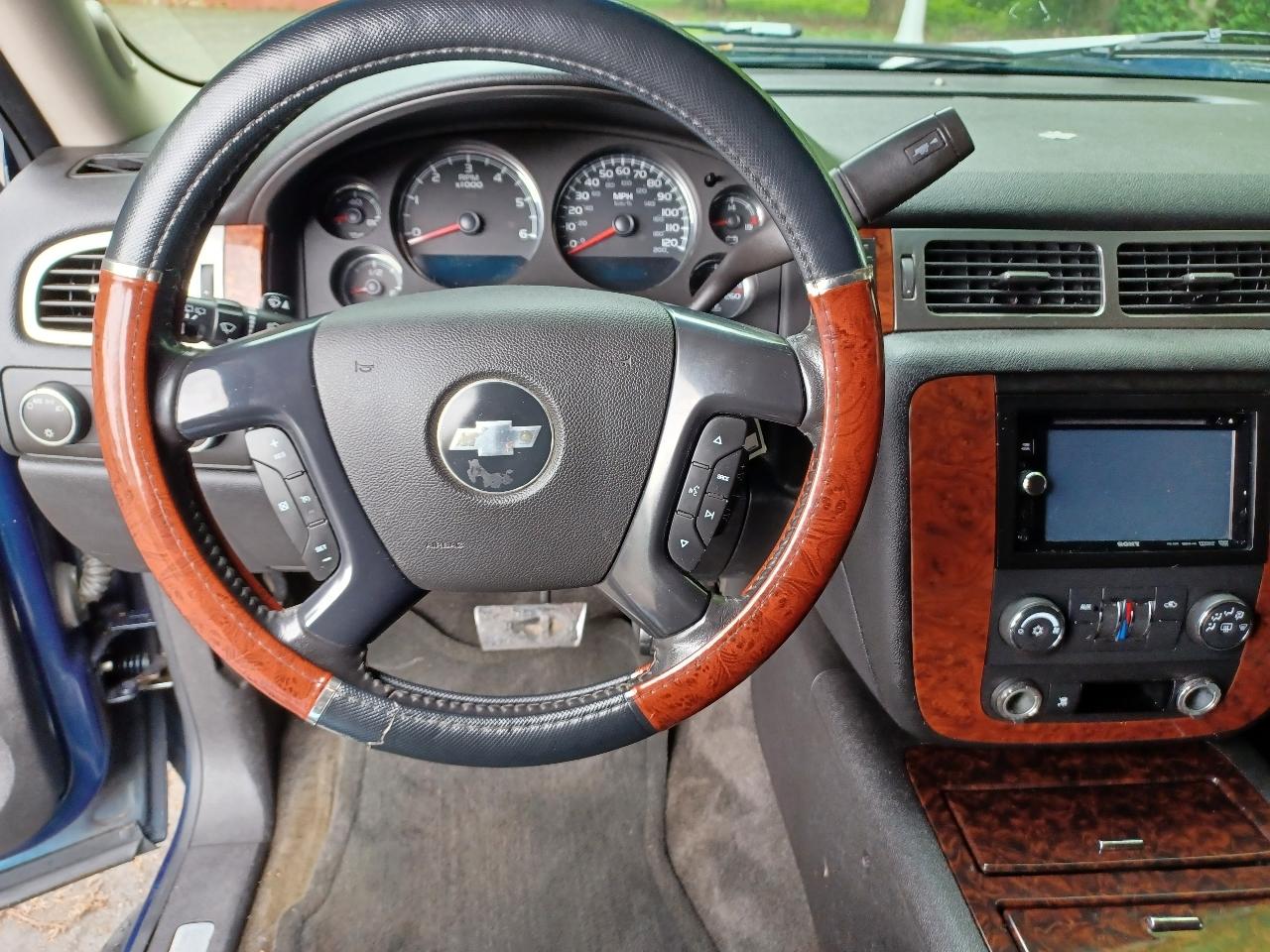 Chevrolet Suburban LT2 1500 4WD 2007