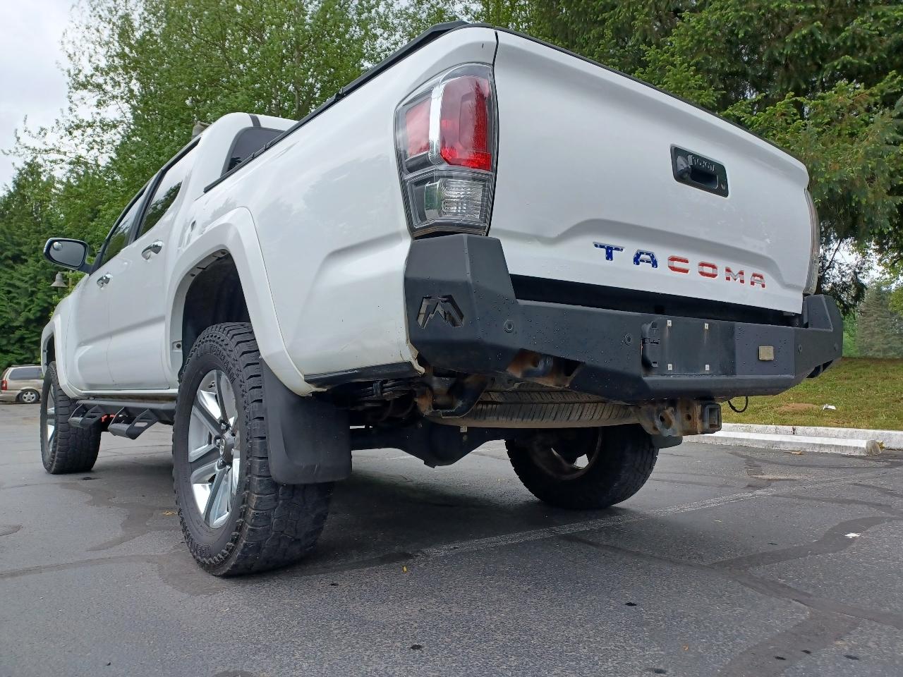 Toyota Tacoma Limited Double Cab V6 6AT 4WD 2017