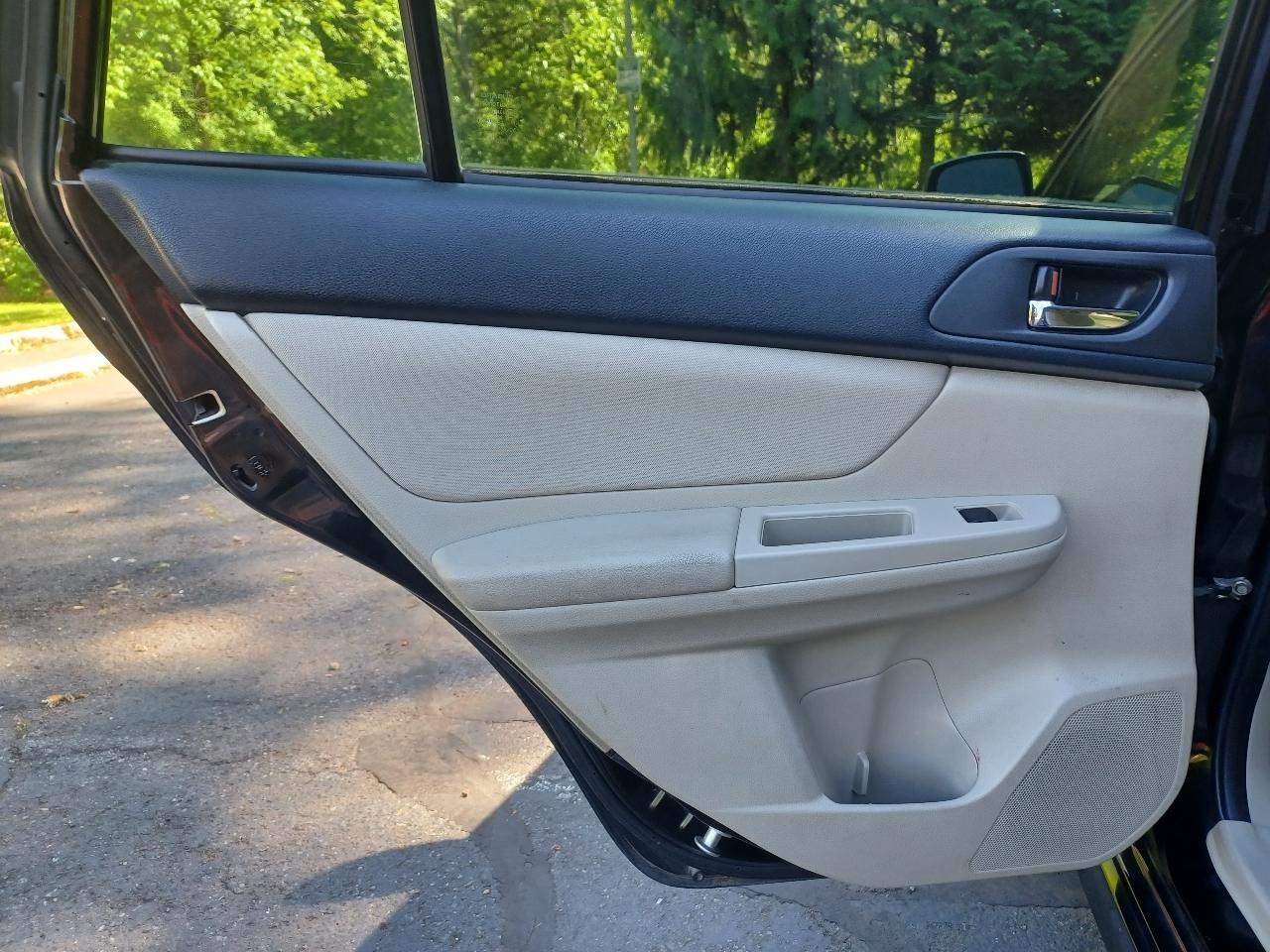 Subaru Impreza 2.0i Sport Premium 2012
