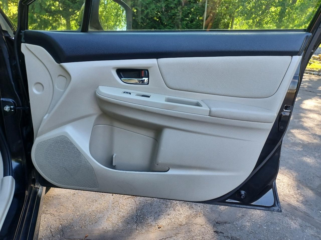 Subaru Impreza 2.0i Sport Premium 2012