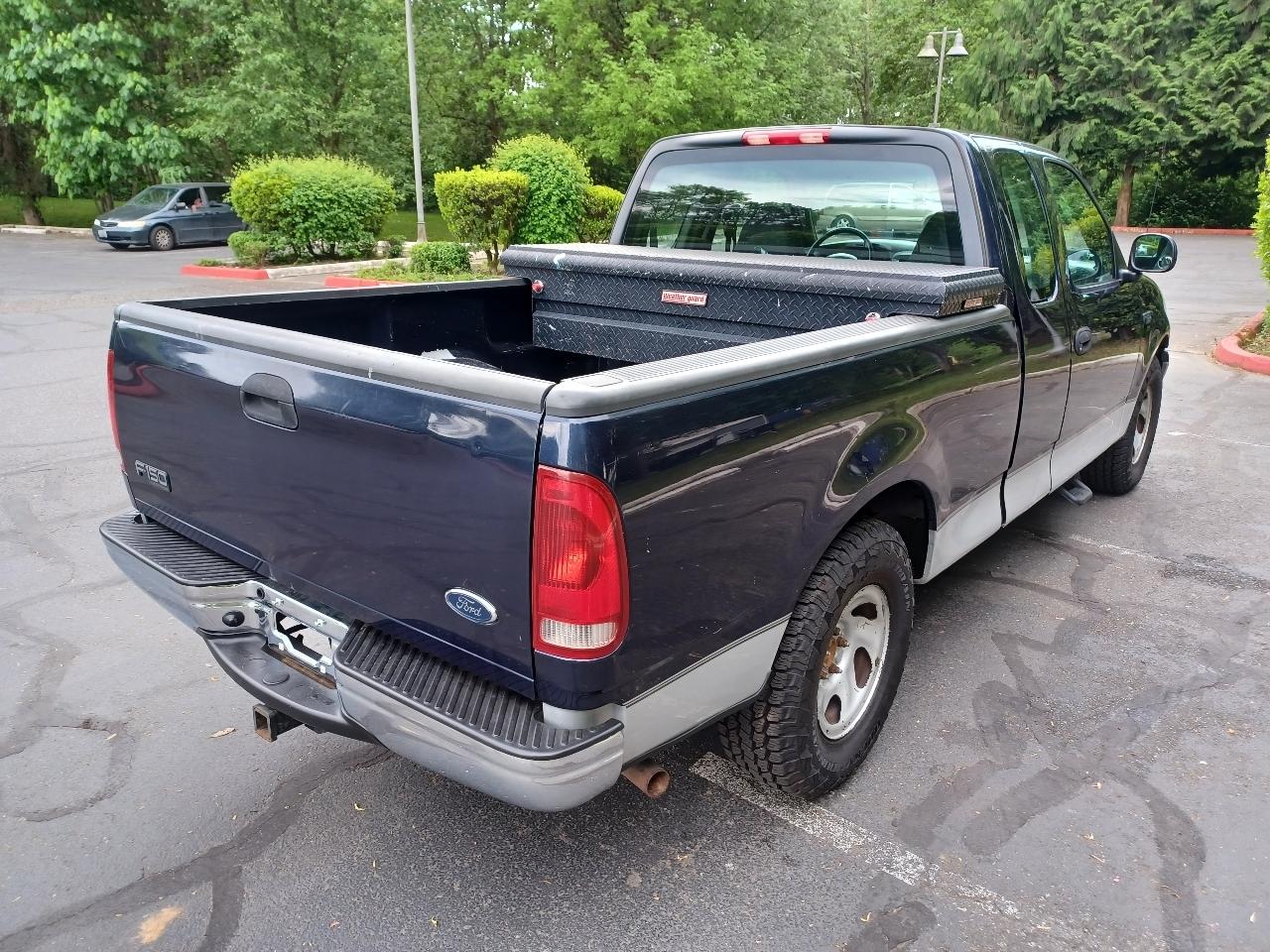 Ford F-150 Heritage XLT SuperCab Long Bed 2WD 2004