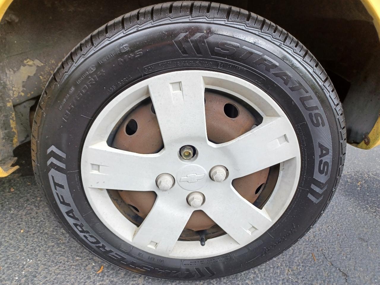 Chevrolet Aveo LS 5-Door 2006