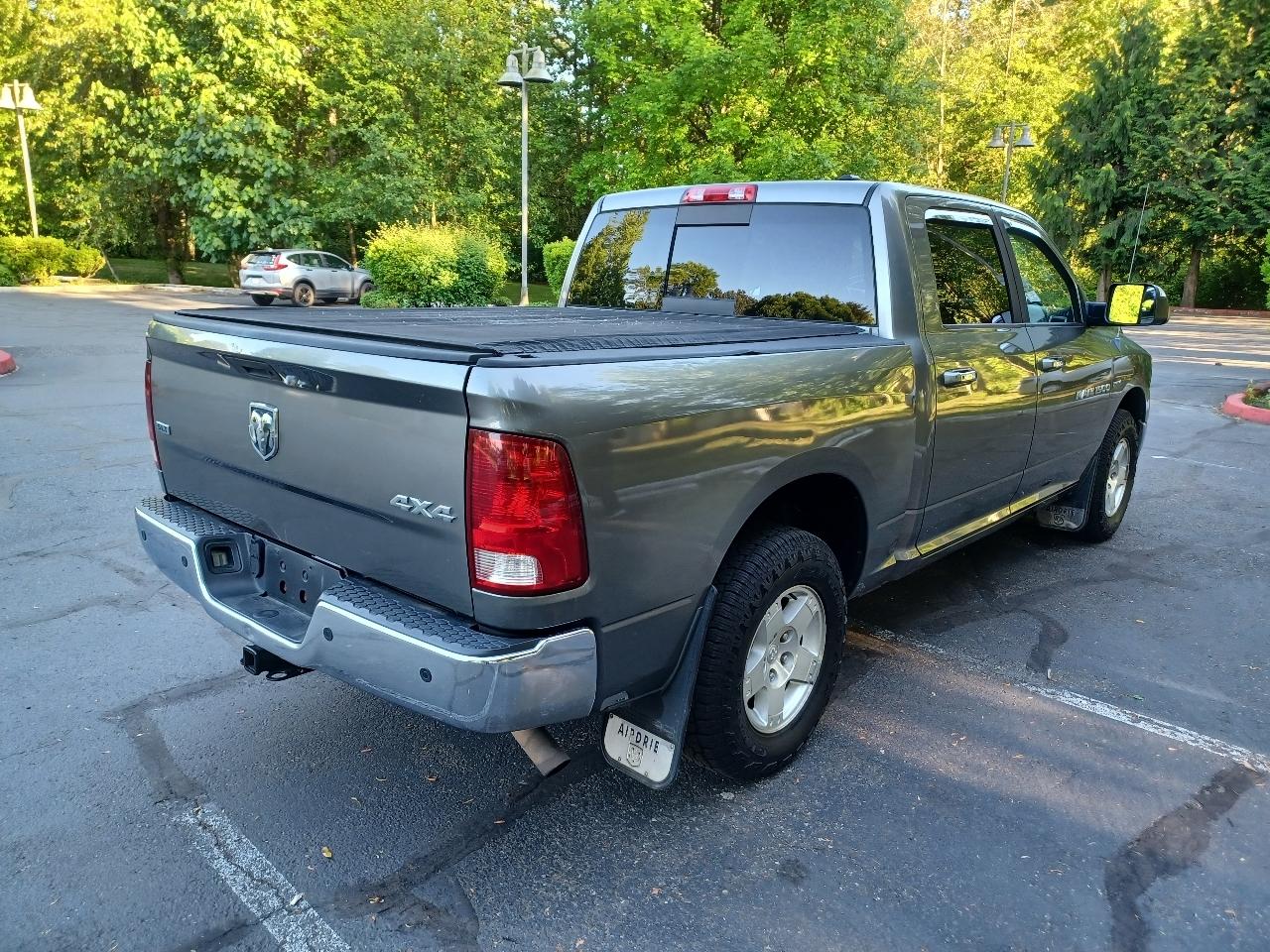 RAM 1500 Sport Crew Cab 4WD 2011