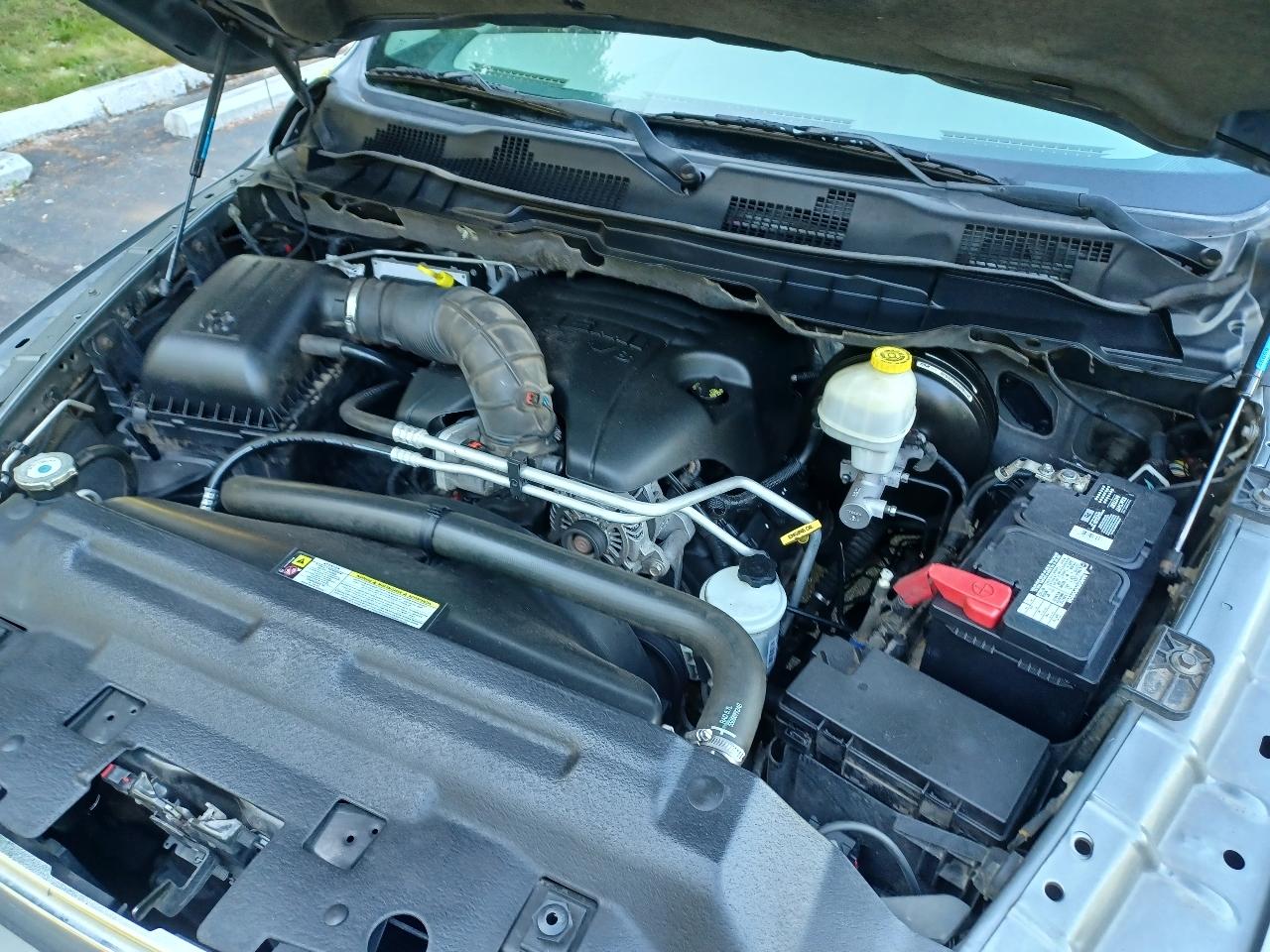 RAM 1500 Sport Crew Cab 4WD 2011