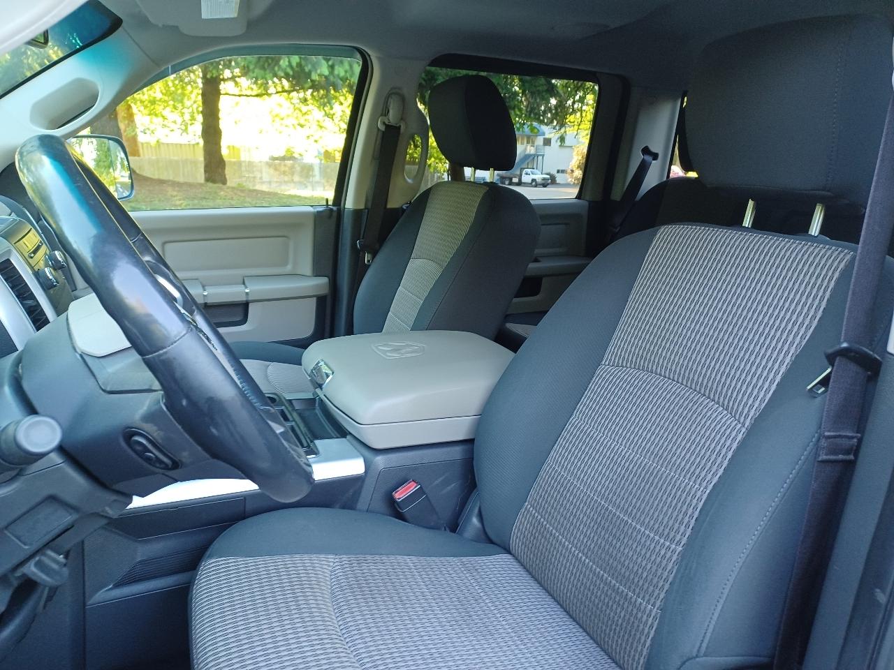 RAM 1500 Sport Crew Cab 4WD 2011