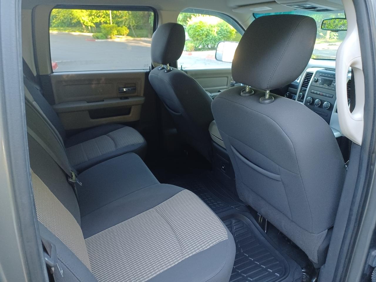 RAM 1500 Sport Crew Cab 4WD 2011