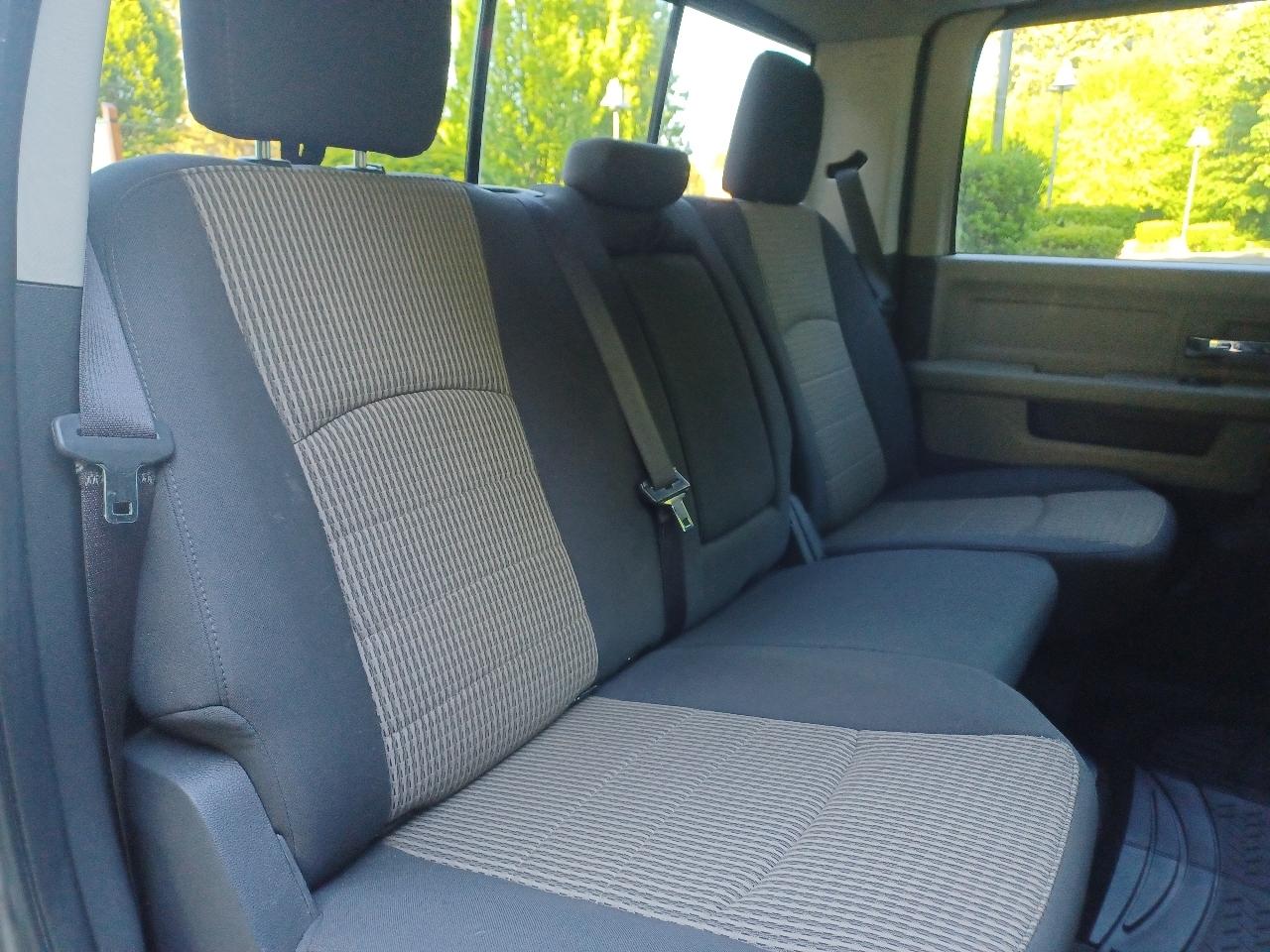 RAM 1500 Sport Crew Cab 4WD 2011