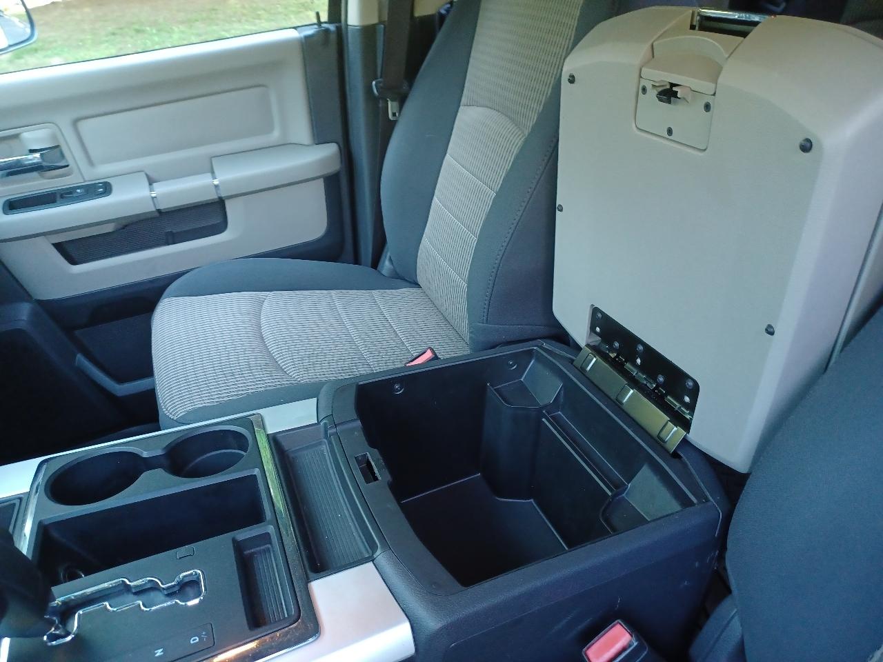RAM 1500 Sport Crew Cab 4WD 2011