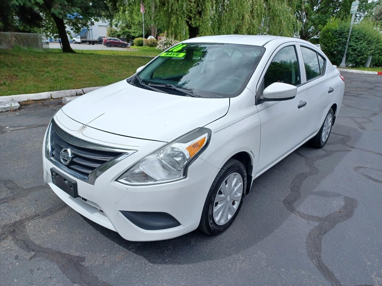 Nissan Versa 1.6 S 5M 2016