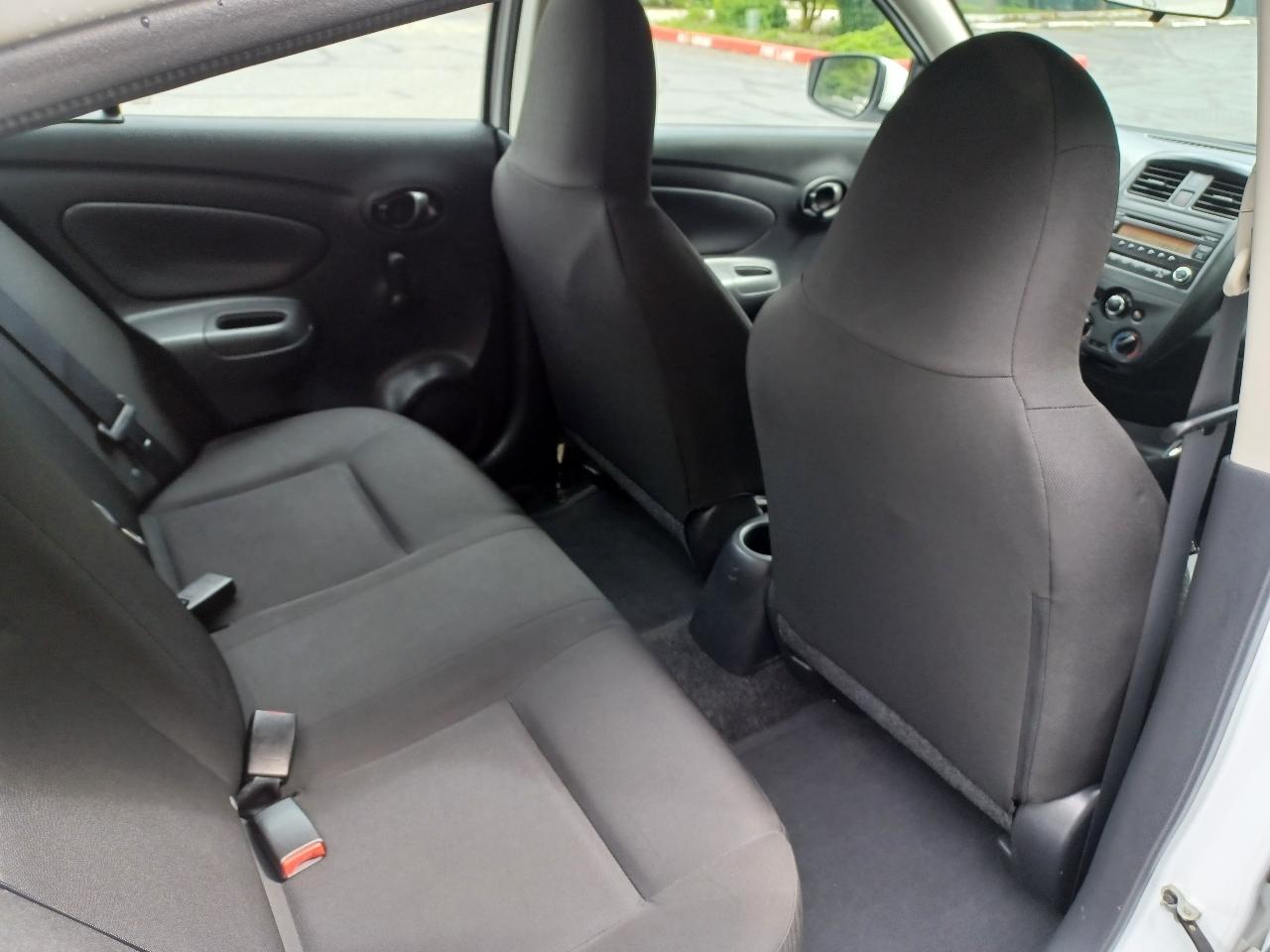 Nissan Versa 1.6 S 5M 2016