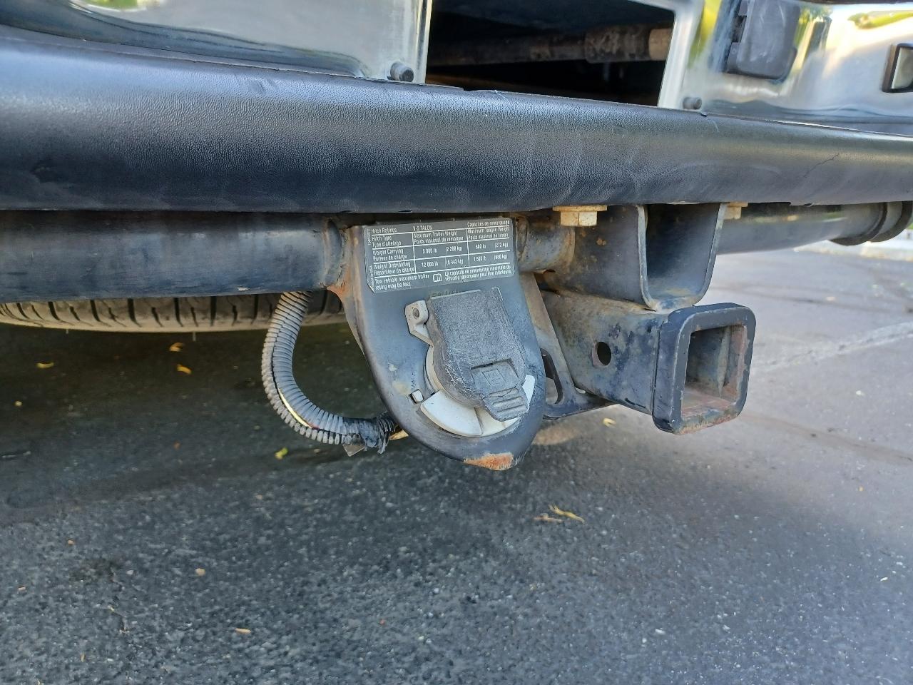 Chevrolet Suburban 1500 4WD 2002