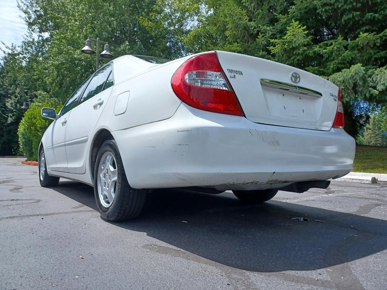 Toyota Camry XLE V6 2002