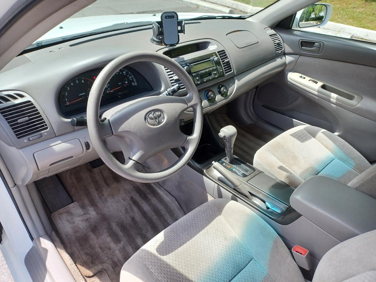Toyota Camry XLE V6 2002