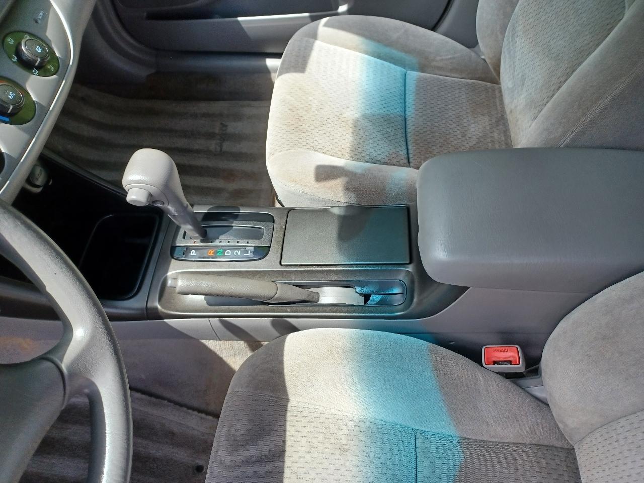 Toyota Camry XLE V6 2002