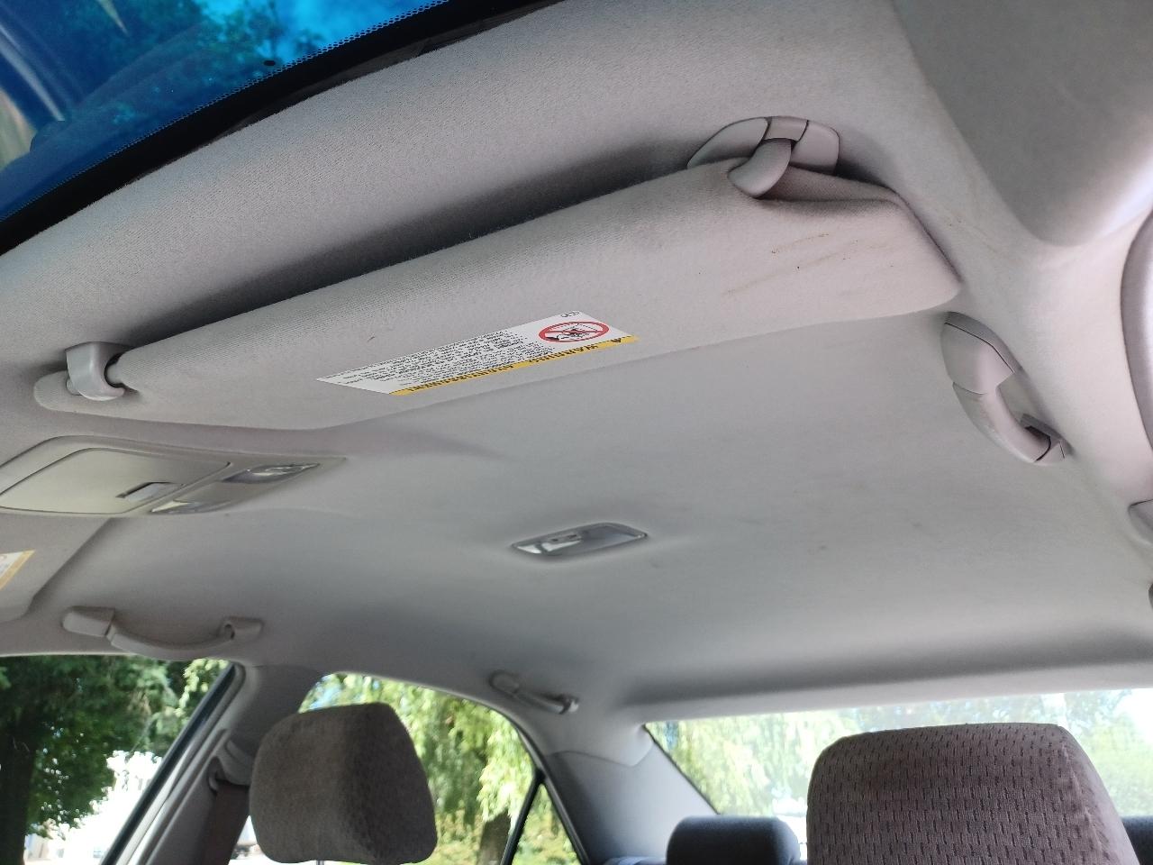 Toyota Camry XLE V6 2002