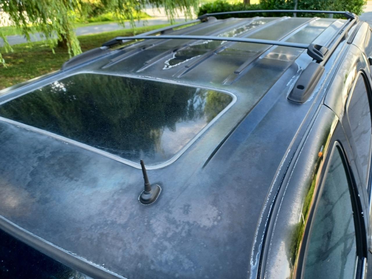 GMC Yukon Denali Base 2002