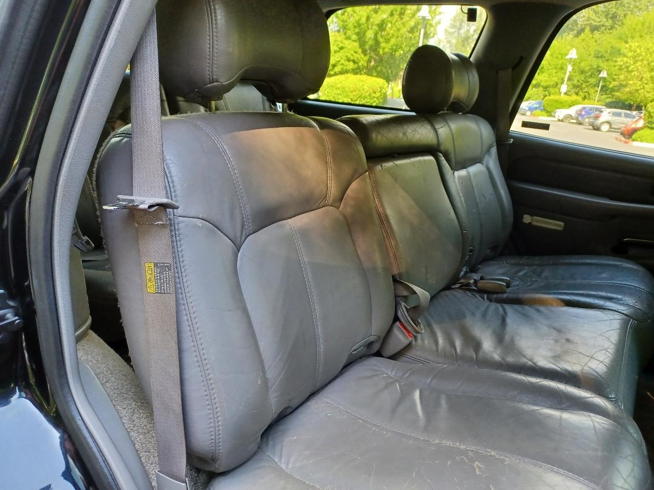 GMC Yukon Denali Base 2002