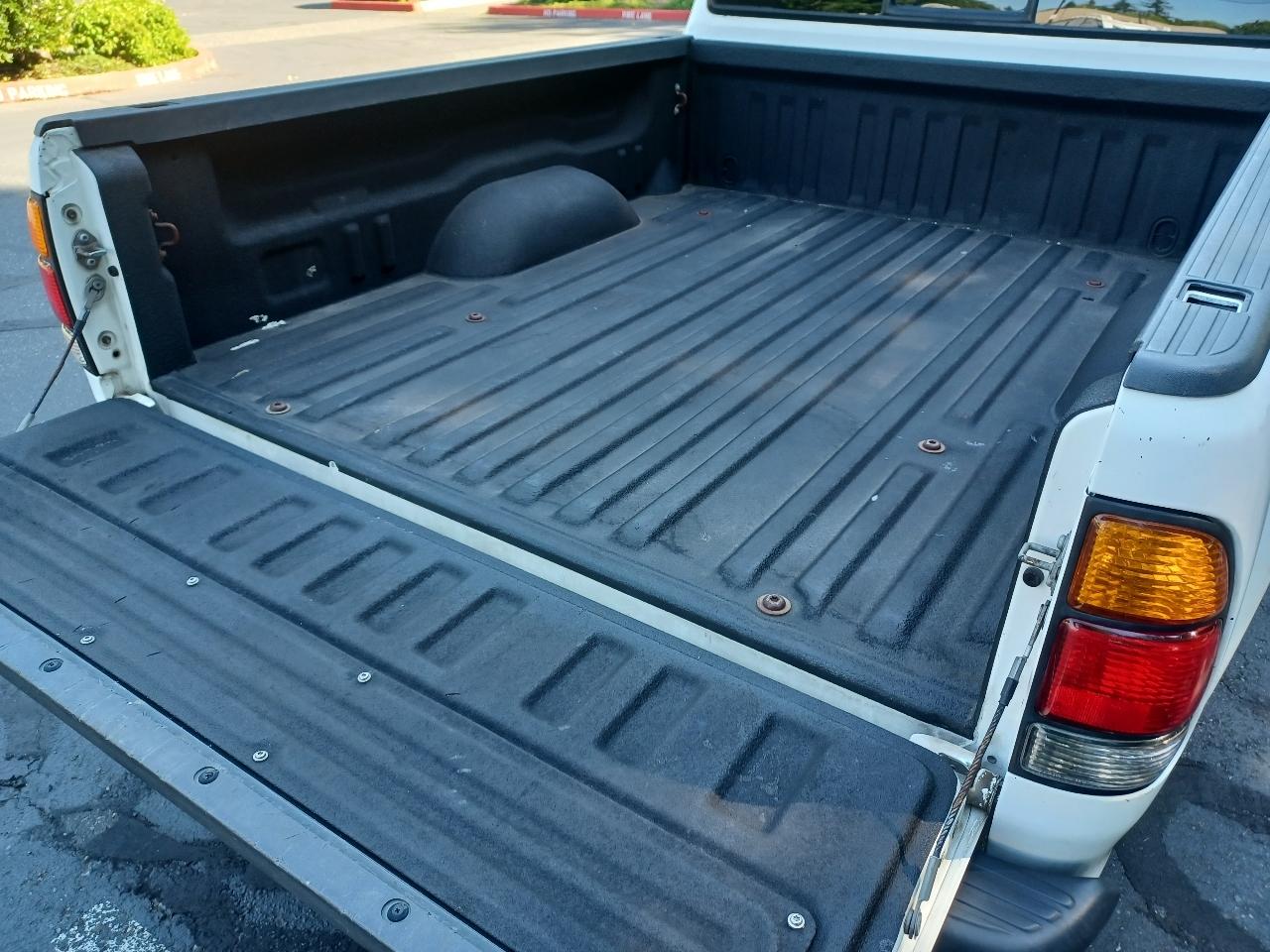 Toyota Tundra SR5 Access Cab 4WD 2004