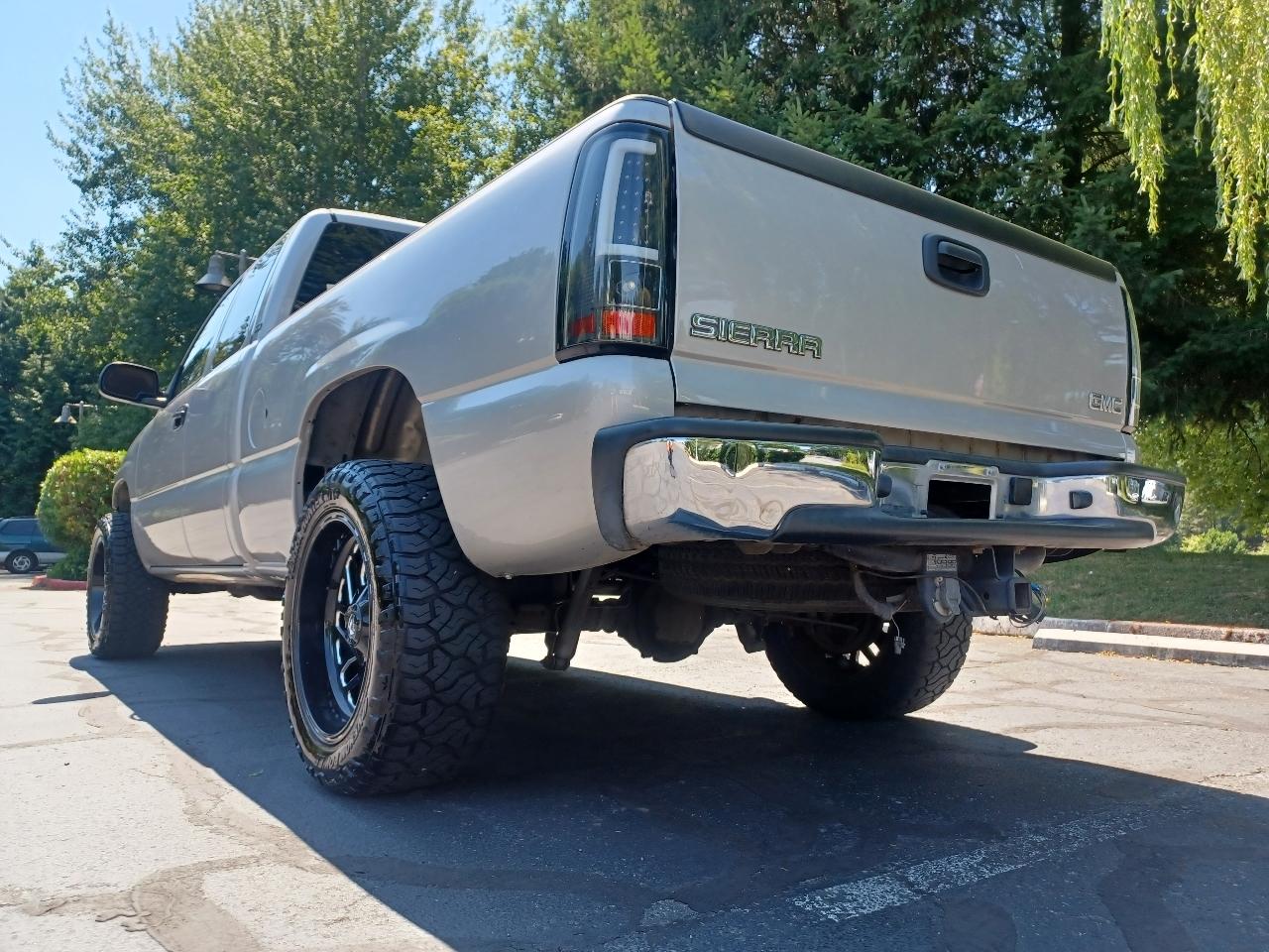 GMC Sierra 1500 SL Ext. Cab 2WD 2006